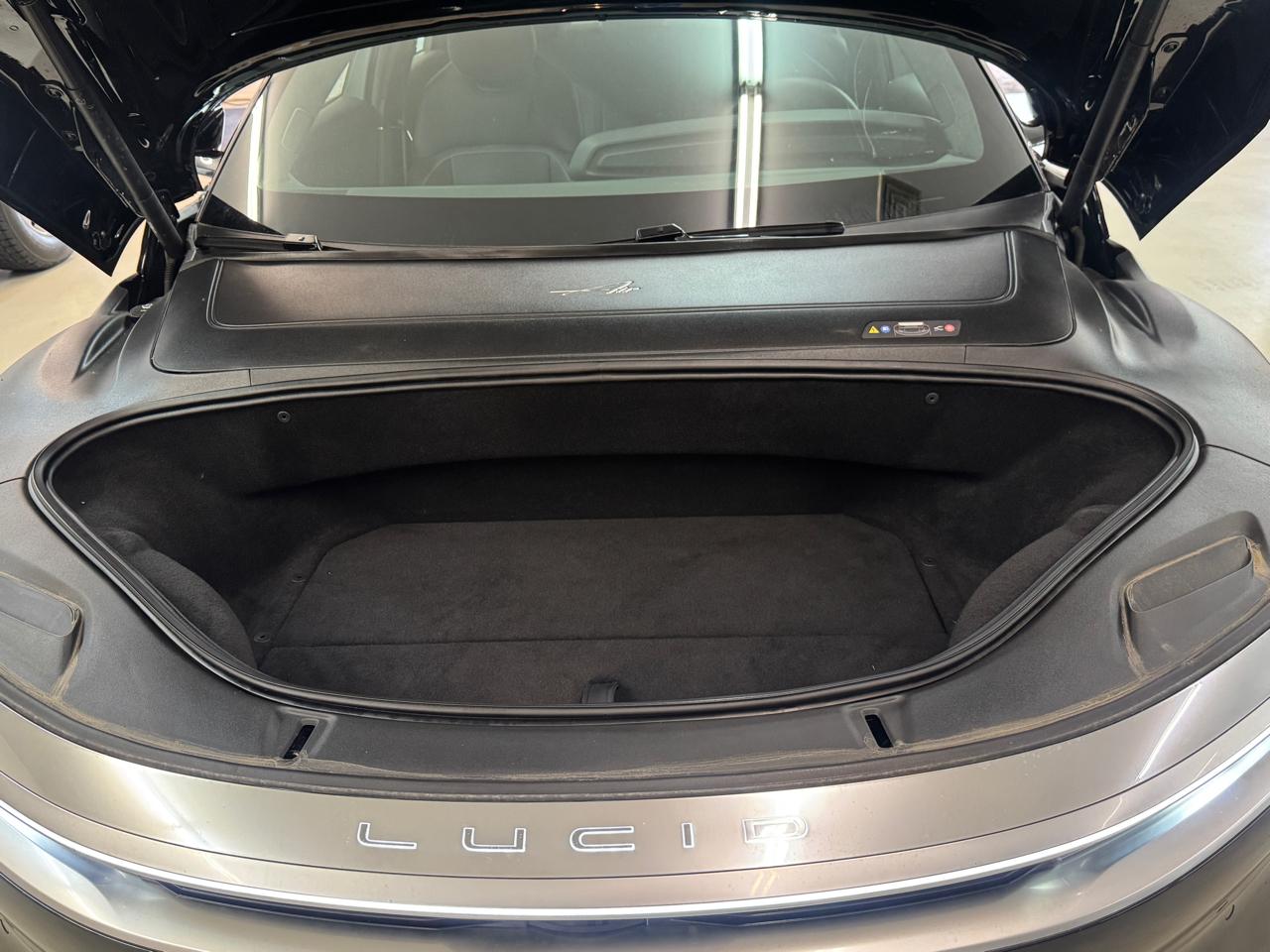 Lucid Air Touring 2023