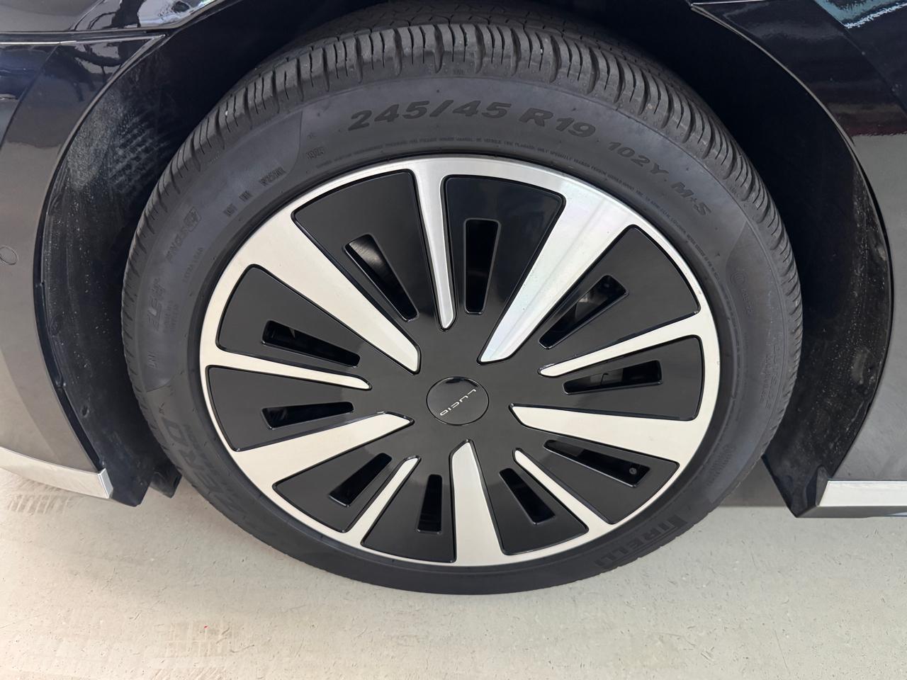 Lucid Air Touring 2023