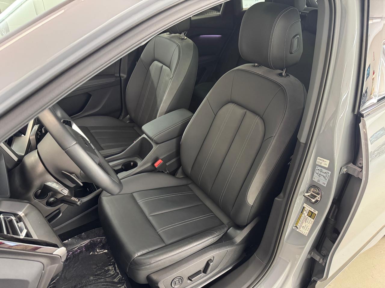 Audi Q4 e-tron  2024