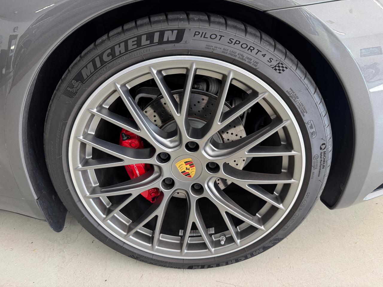 Porsche 911 Carrera S Coupe 2019