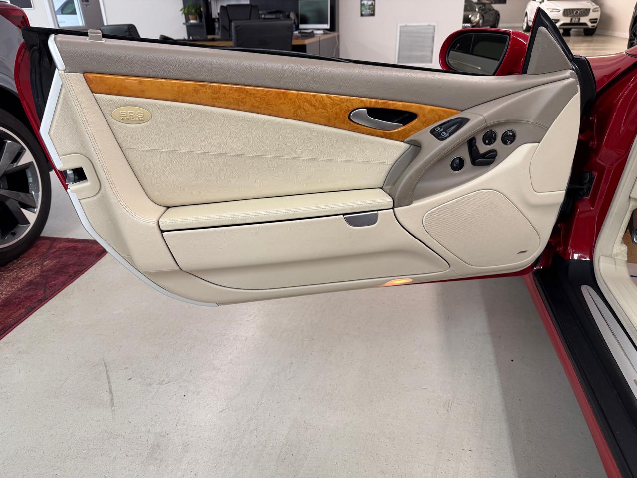 Mercedes-Benz SL-Class SL500 2004