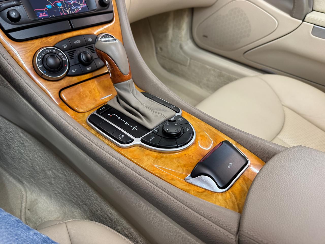 Mercedes-Benz SL-Class SL500 2004