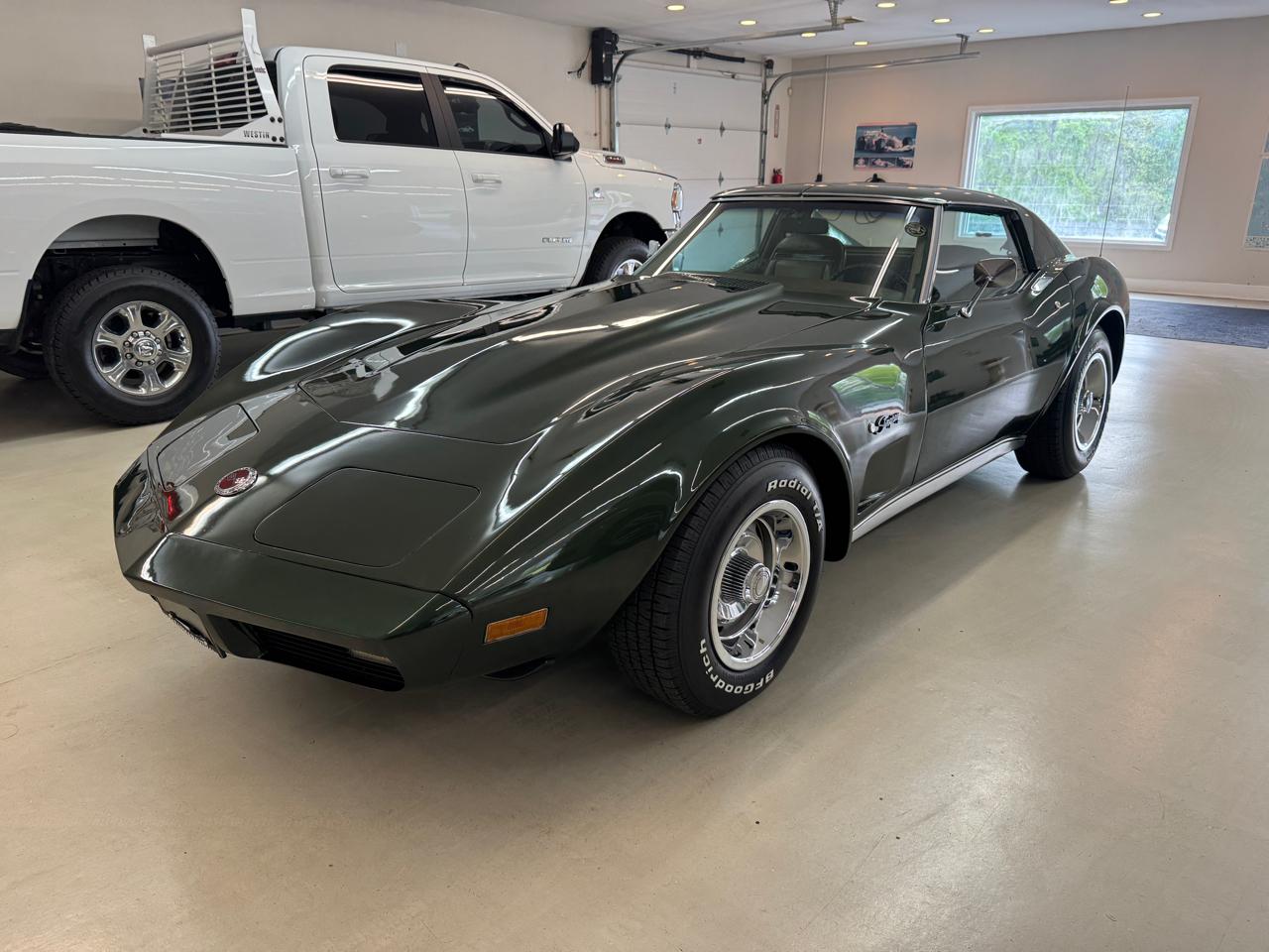 1974 Chevrolet Corvette Base