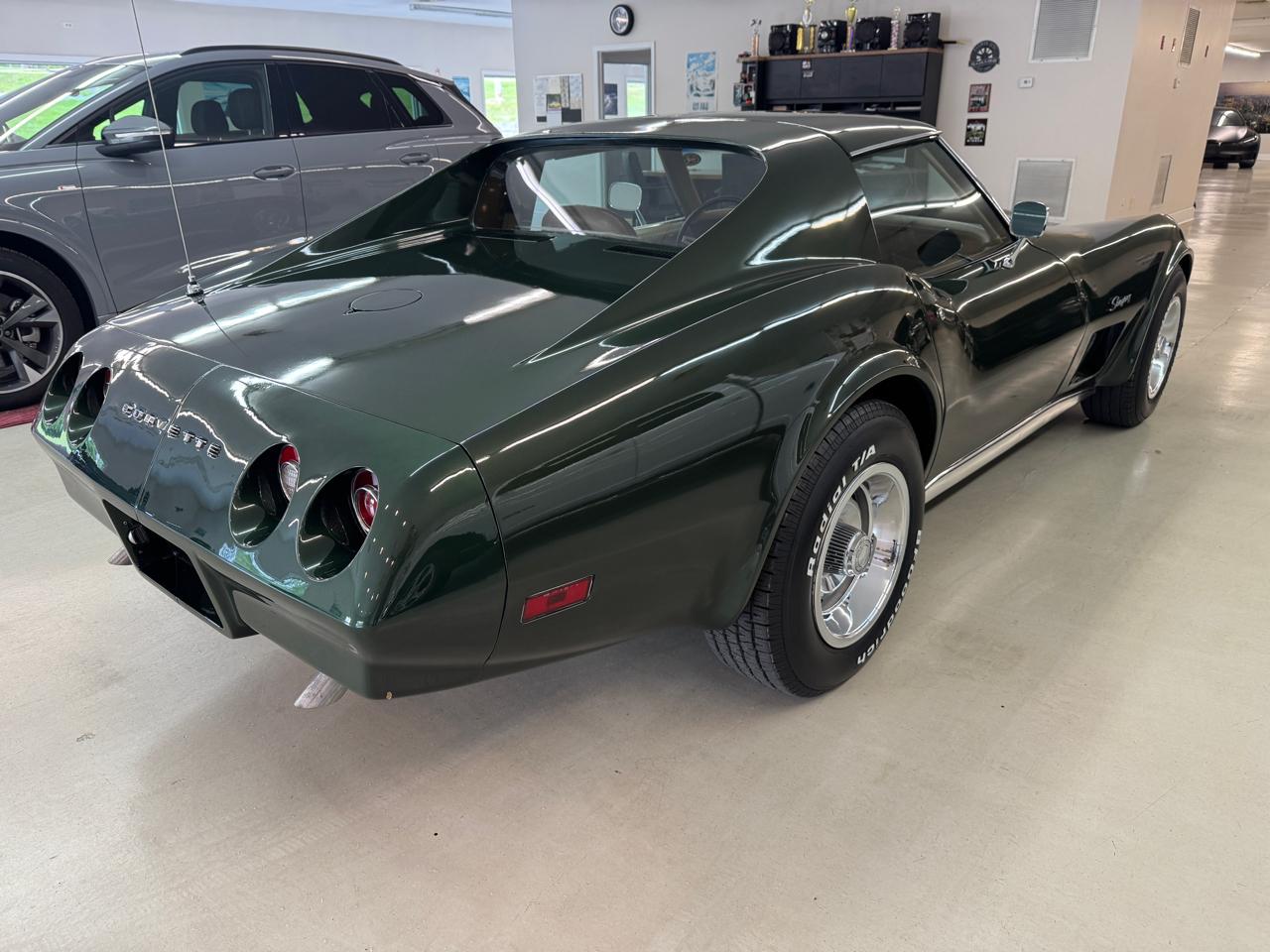 Chevrolet Corvette Base 1974