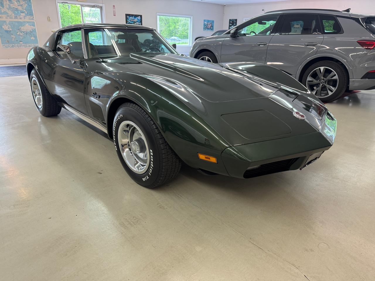 Chevrolet Corvette Base 1974