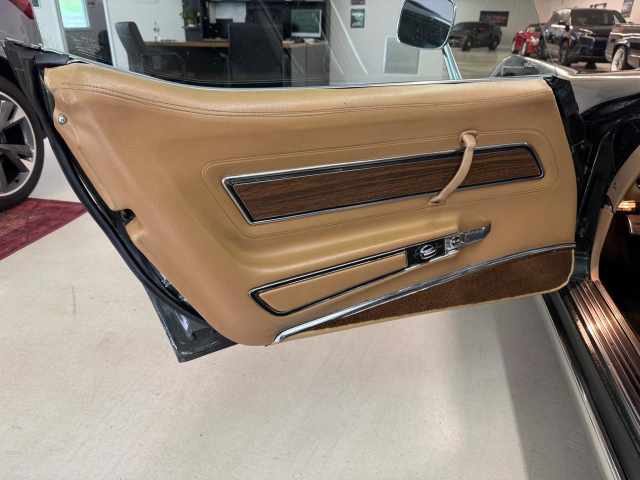 Chevrolet Corvette Base 1974