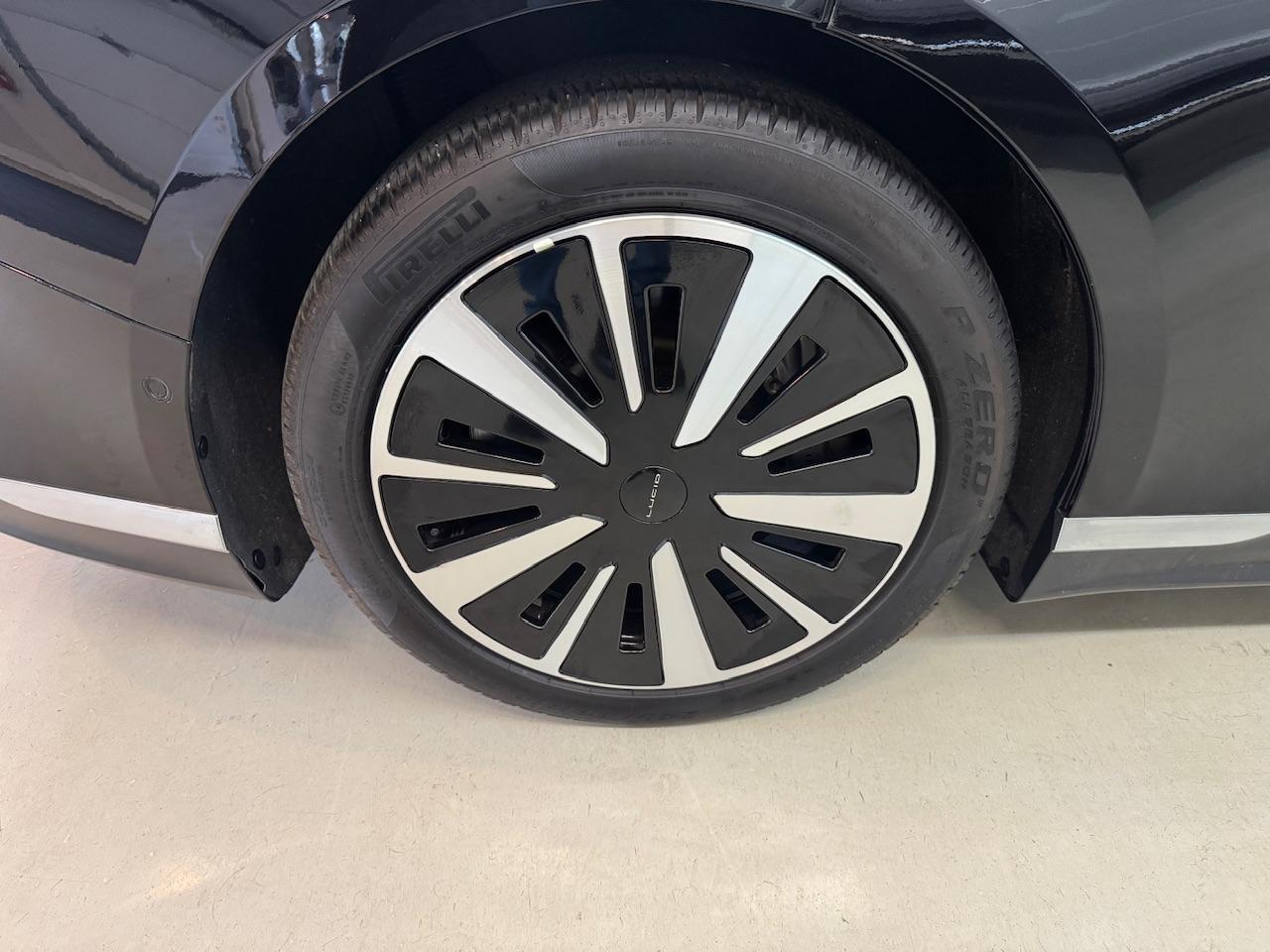 Lucid Air Pure 2023