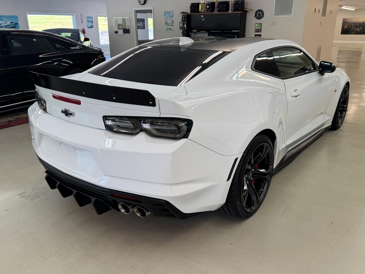 Chevrolet Camaro  2021