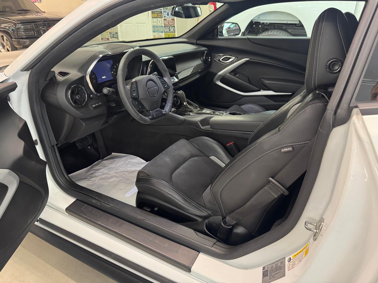 Chevrolet Camaro  2021