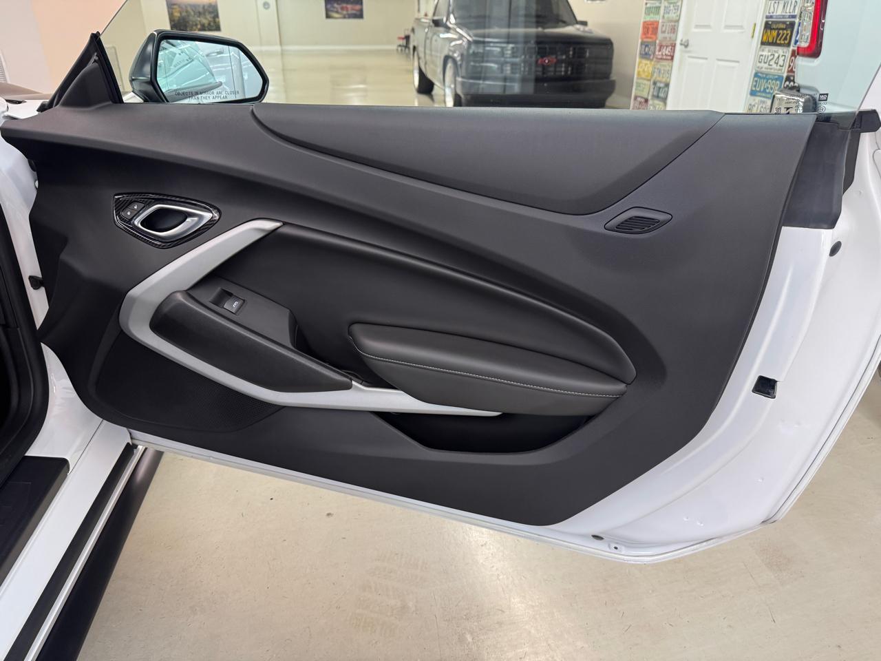 Chevrolet Camaro  2021