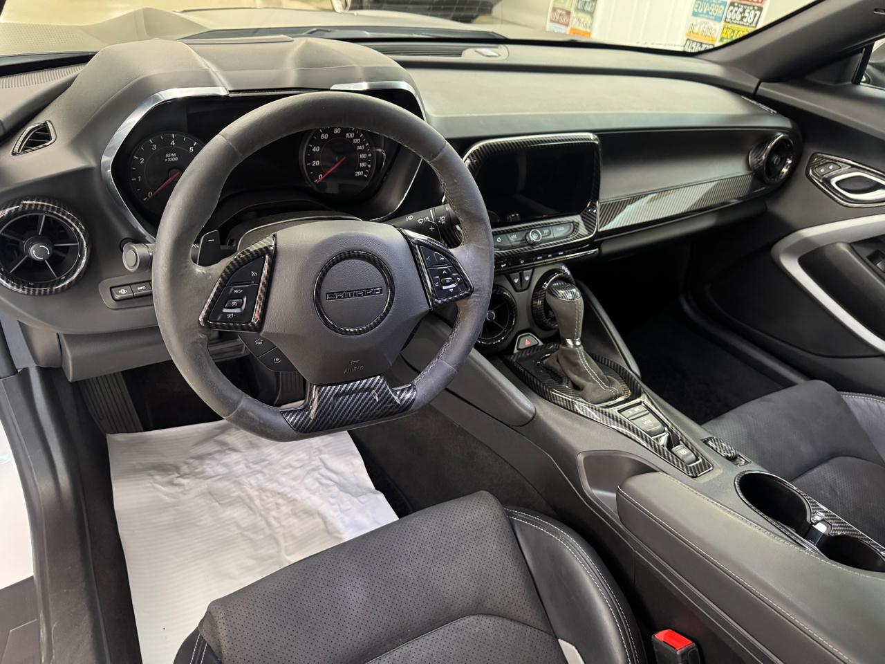 Chevrolet Camaro  2021