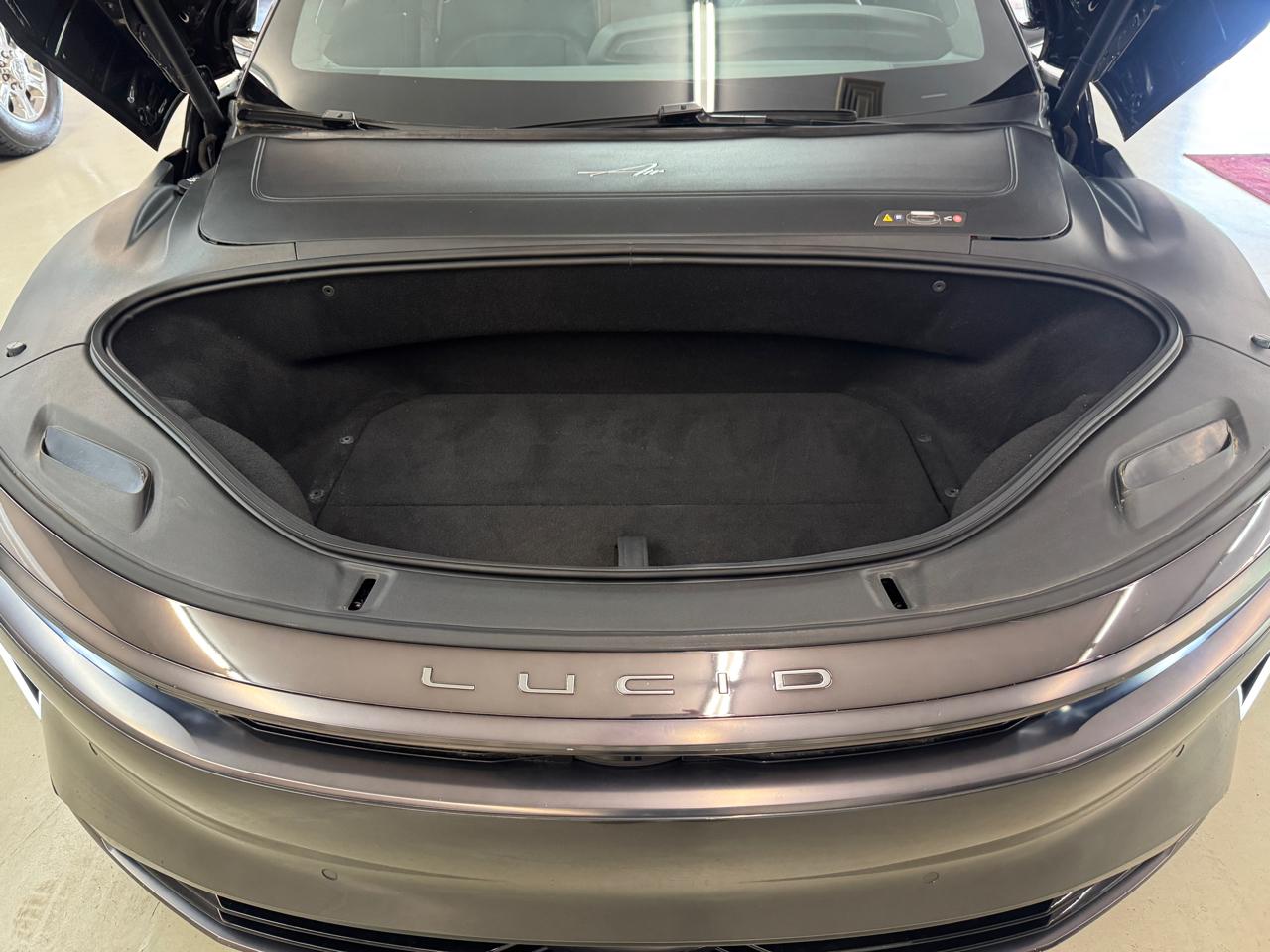 Lucid Air Touring AWD 2023