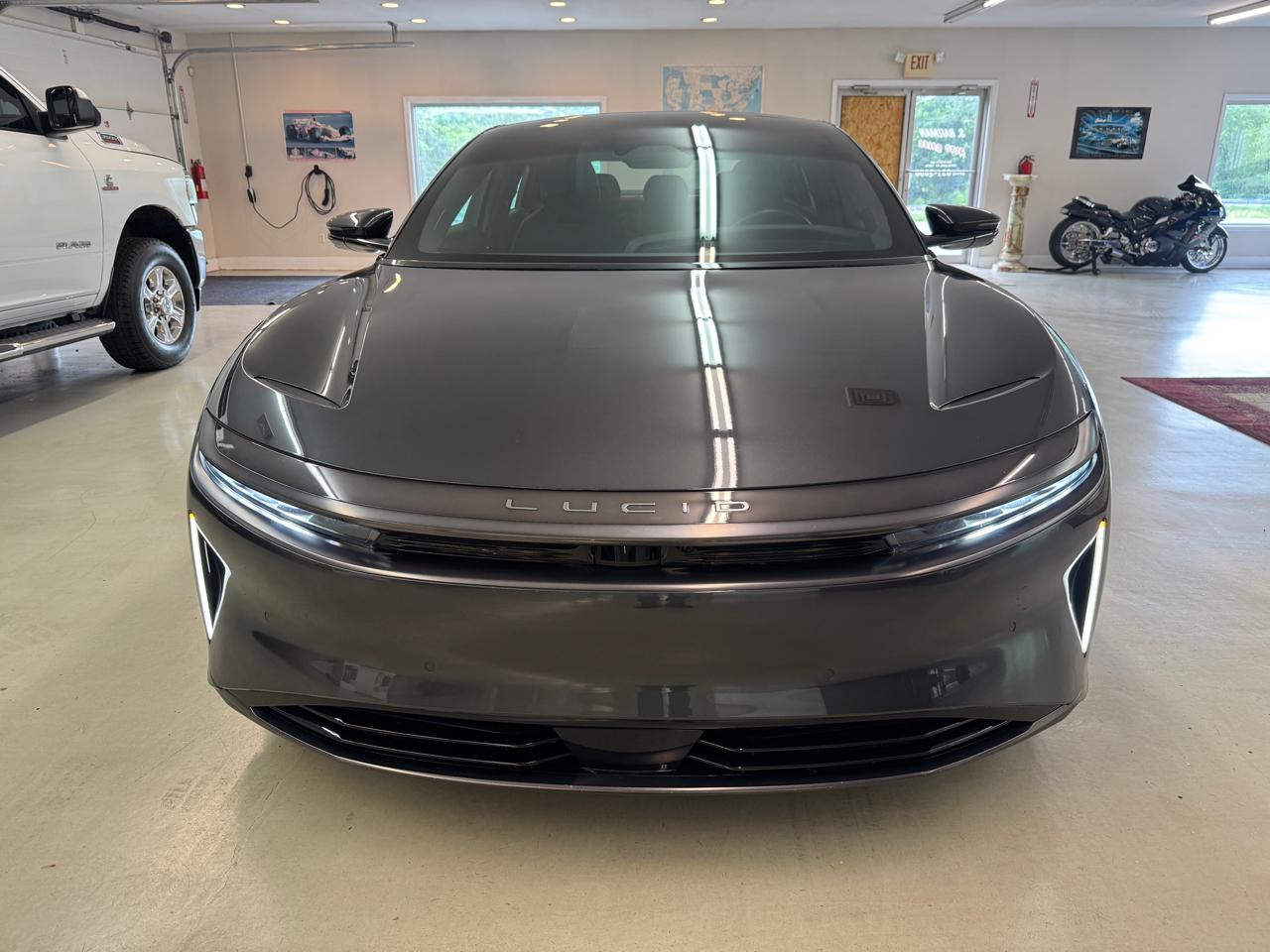 Lucid Air Touring AWD 2023