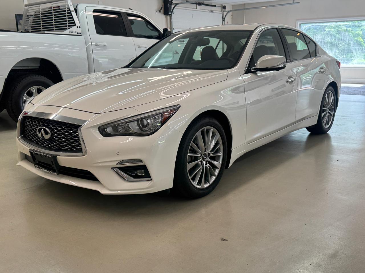 2024 Infiniti Q50 3.0t LUXE AWD