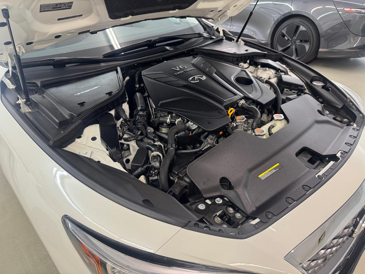 Infiniti Q50 3.0t LUXE AWD 2024