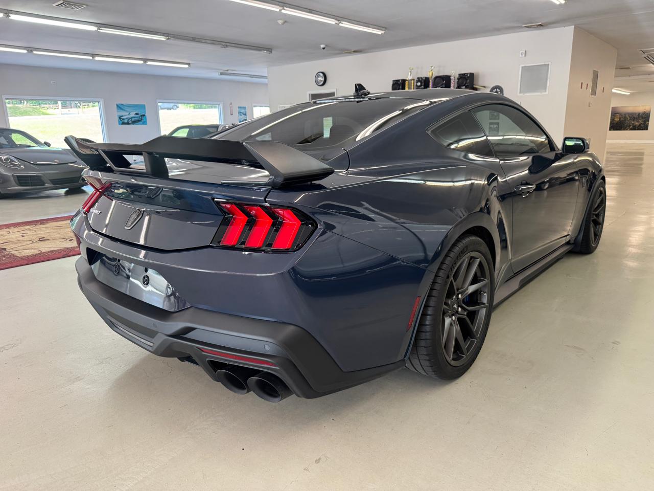 Ford Mustang Dark Horse 2024
