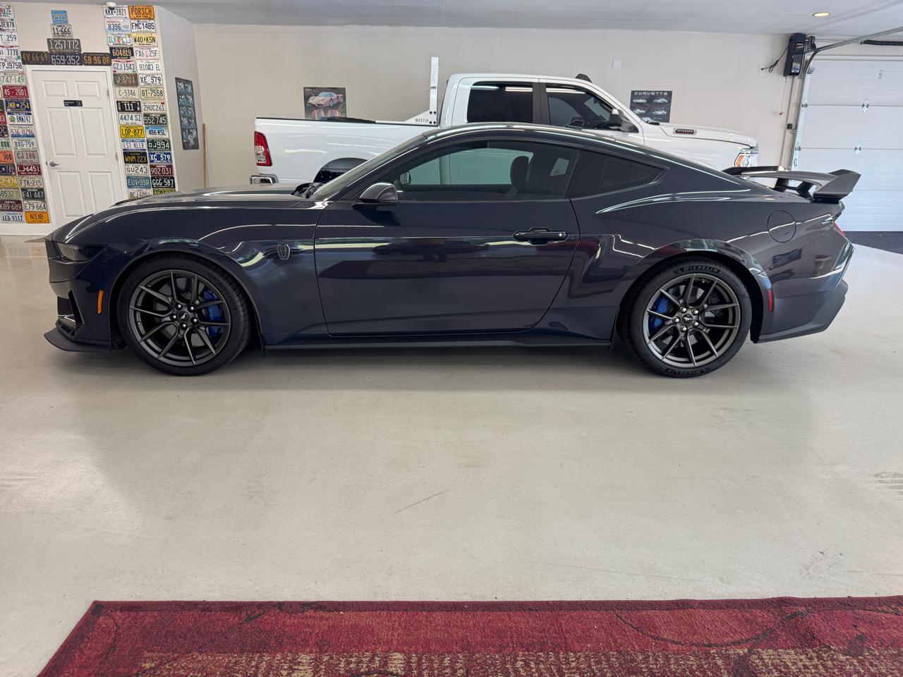 Ford Mustang Dark Horse 2024