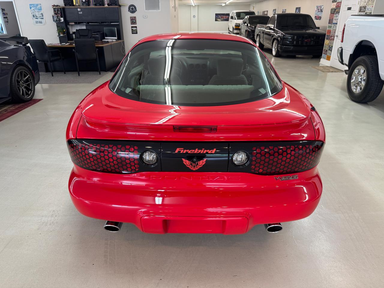 Pontiac Firebird  2000