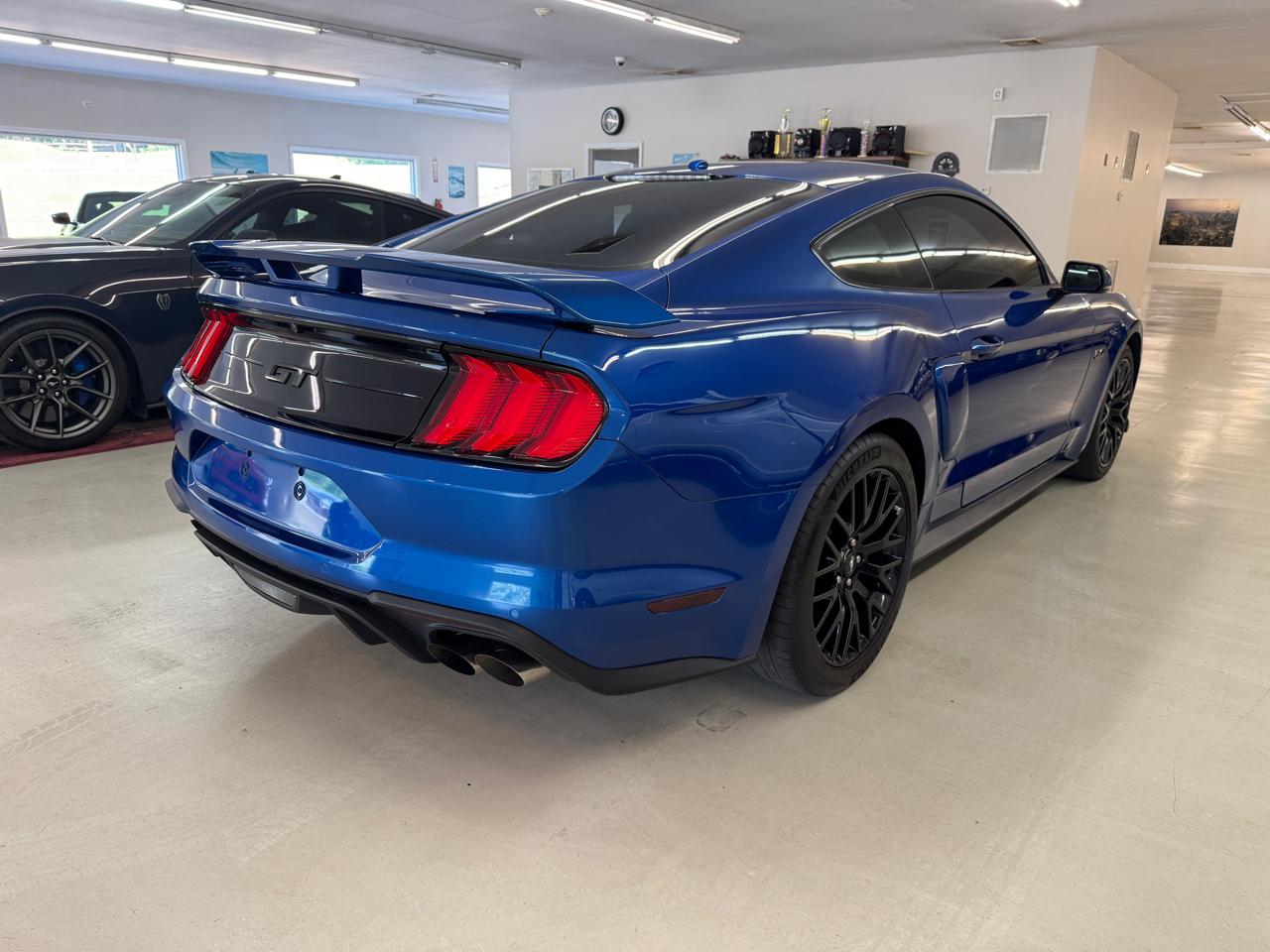 Ford Mustang GT Premium Coupe 2018