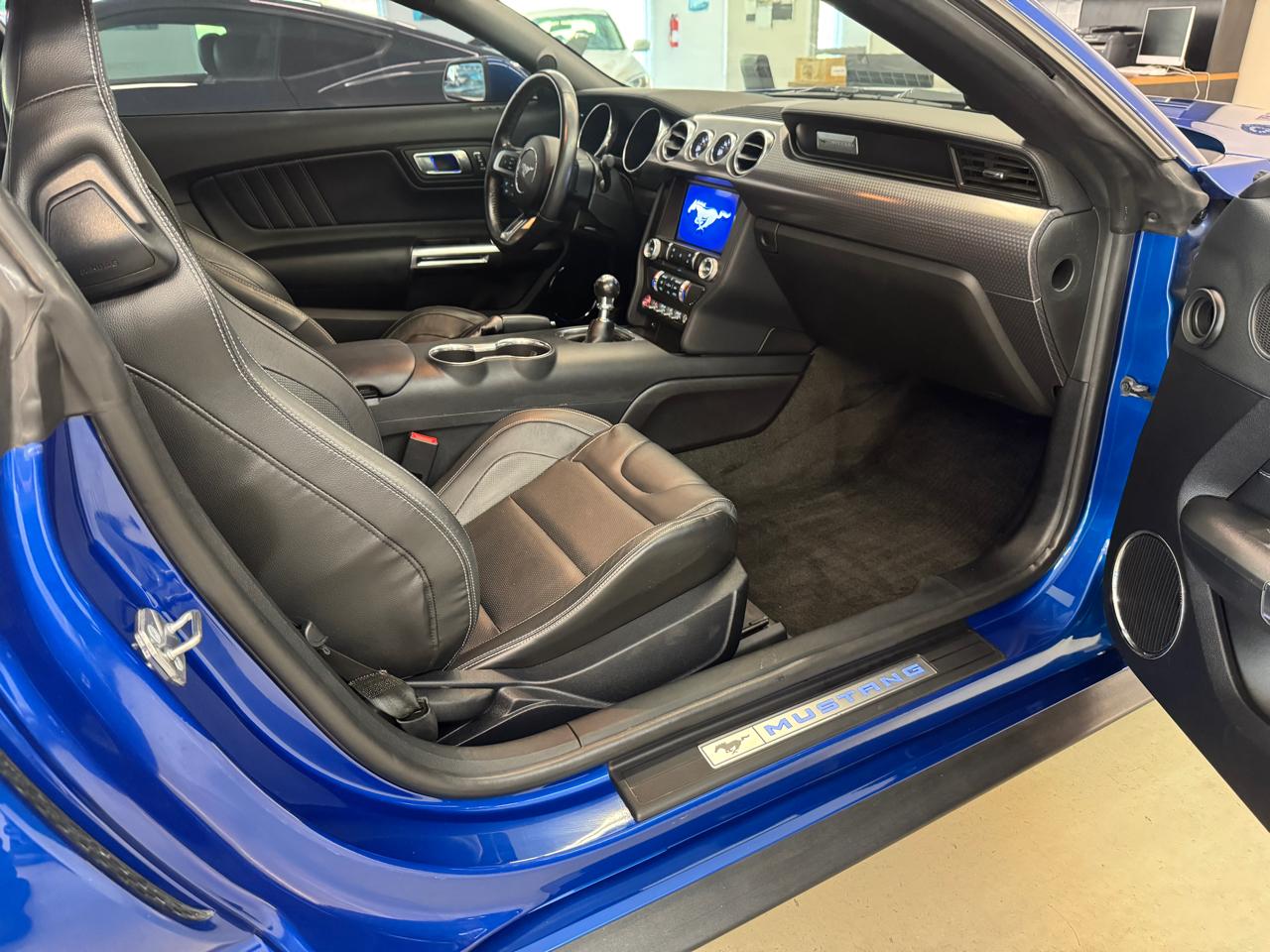 Ford Mustang GT Premium Coupe 2018