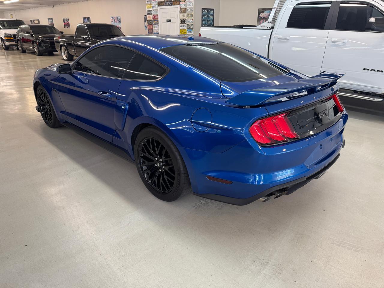 Ford Mustang GT Premium Coupe 2018