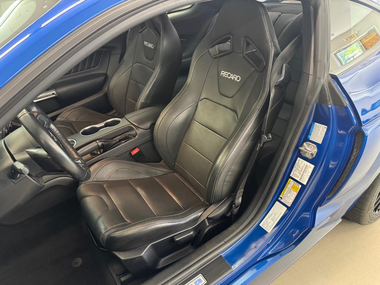 Ford Mustang GT Premium Coupe 2018