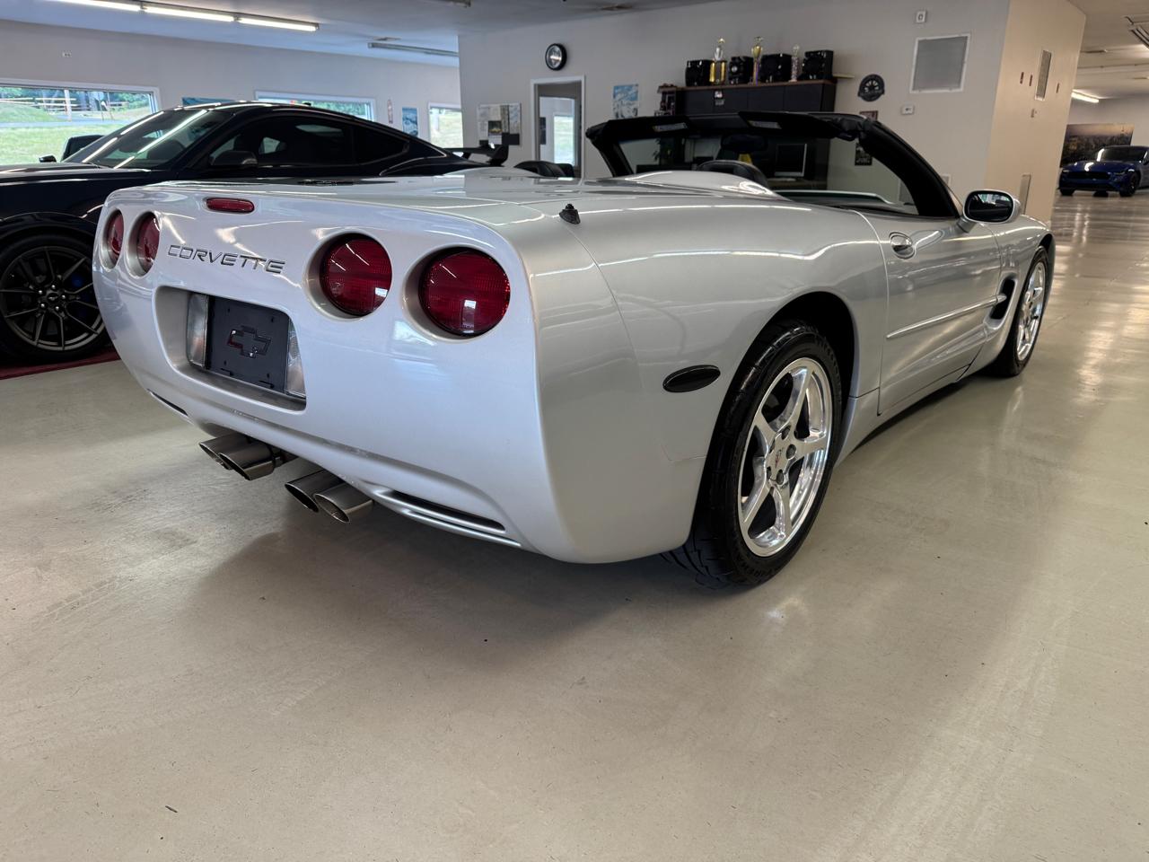 Chevrolet Corvette Convertible 2001