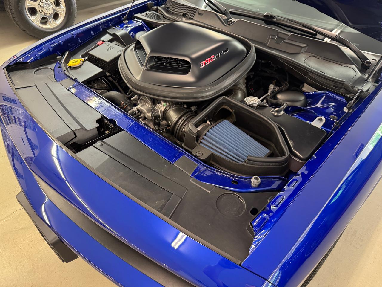 Dodge Challenger 2dr Cpe R/T Scat Pack Shaker 2021