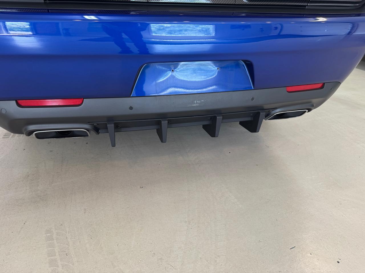 Dodge Challenger 2dr Cpe R/T Scat Pack Shaker 2021