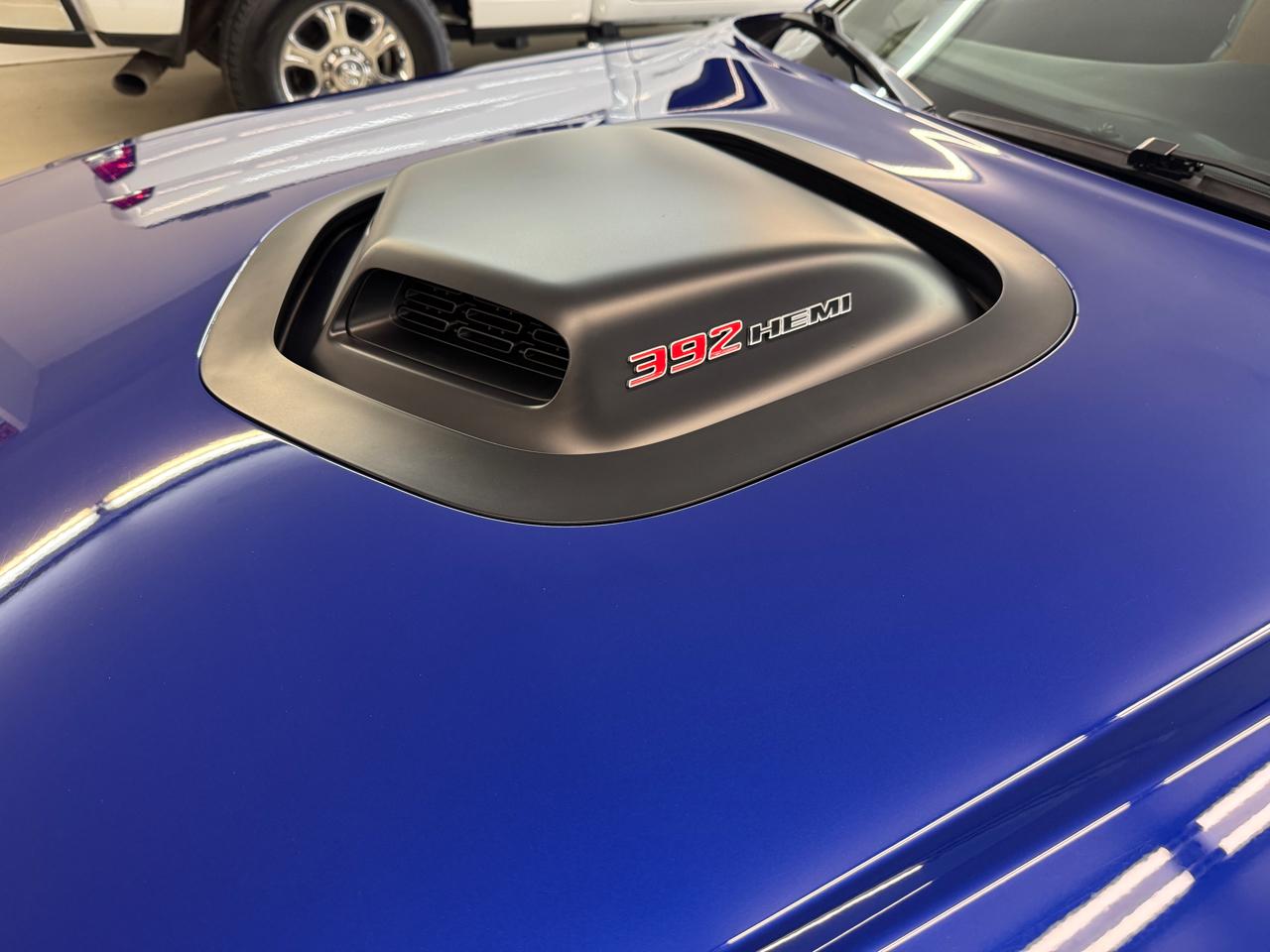 Dodge Challenger 2dr Cpe R/T Scat Pack Shaker 2021