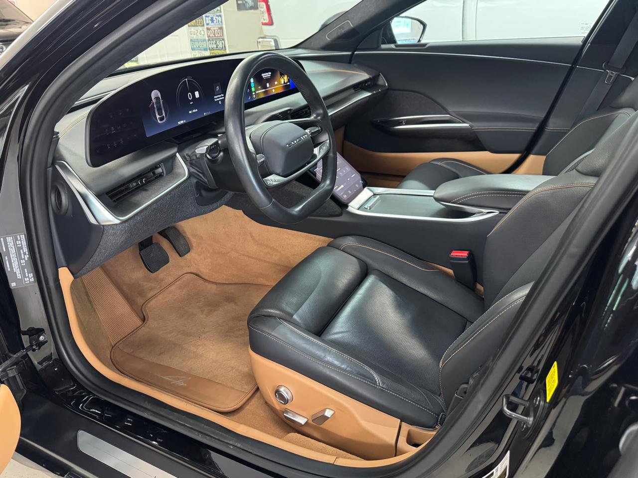 Lucid Air Touring 2023