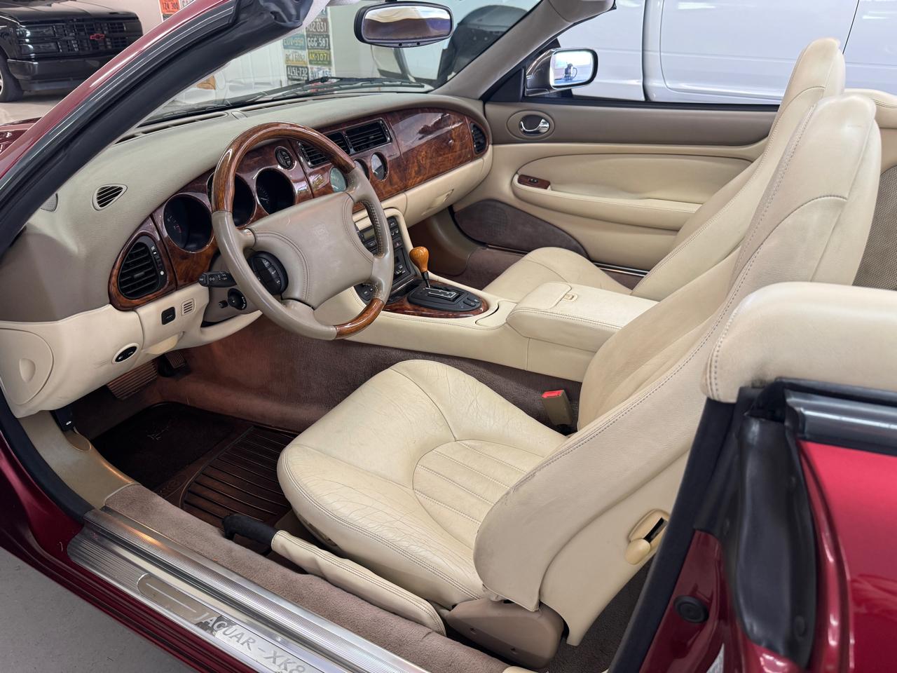 Jaguar XK8 Convertible 1997