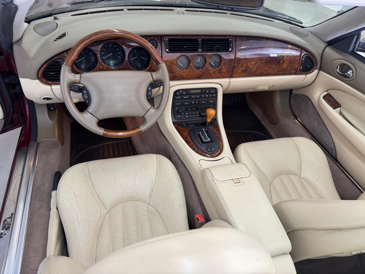 Jaguar XK8 Convertible 1997