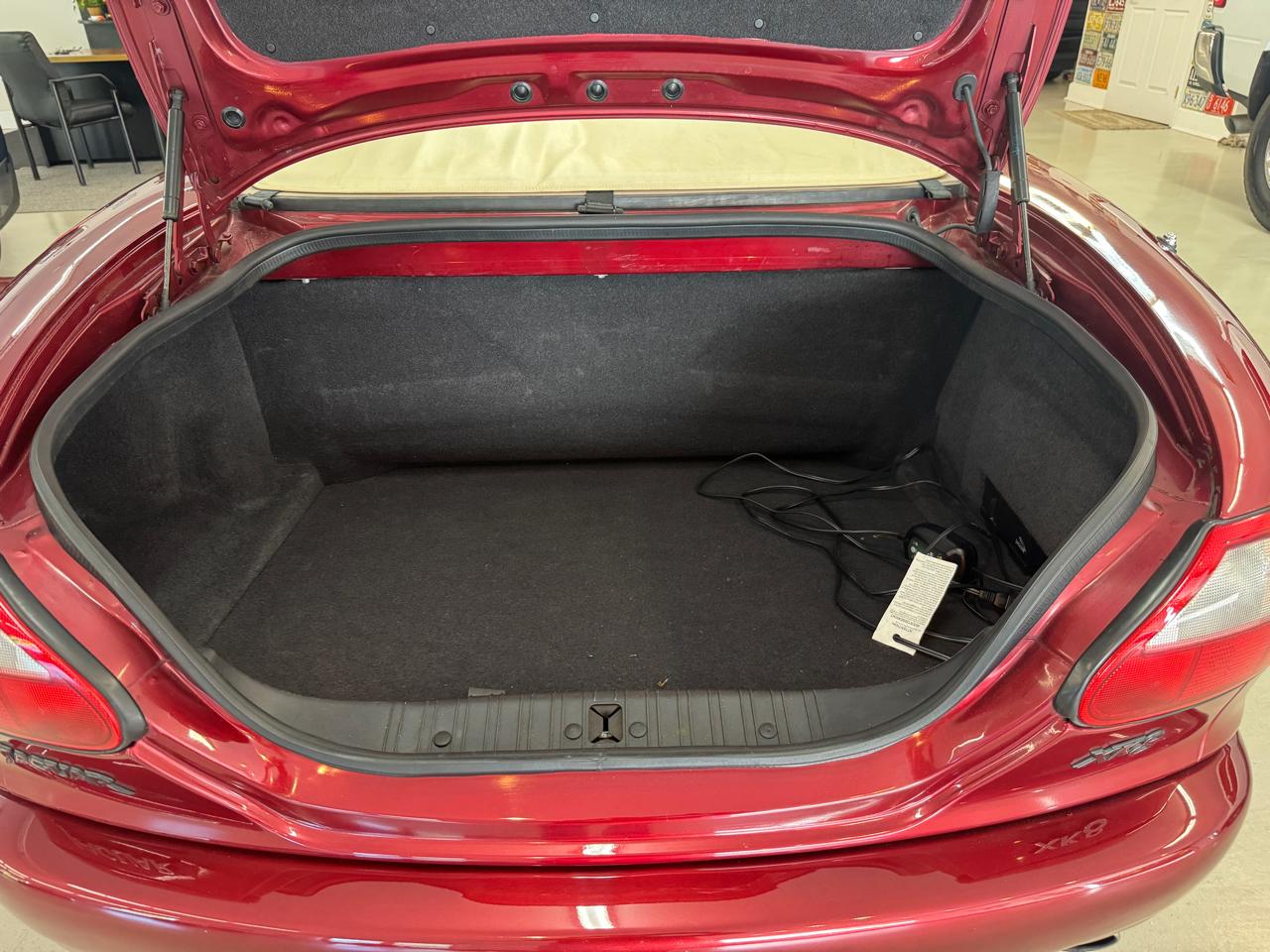 Jaguar XK8 Convertible 1997