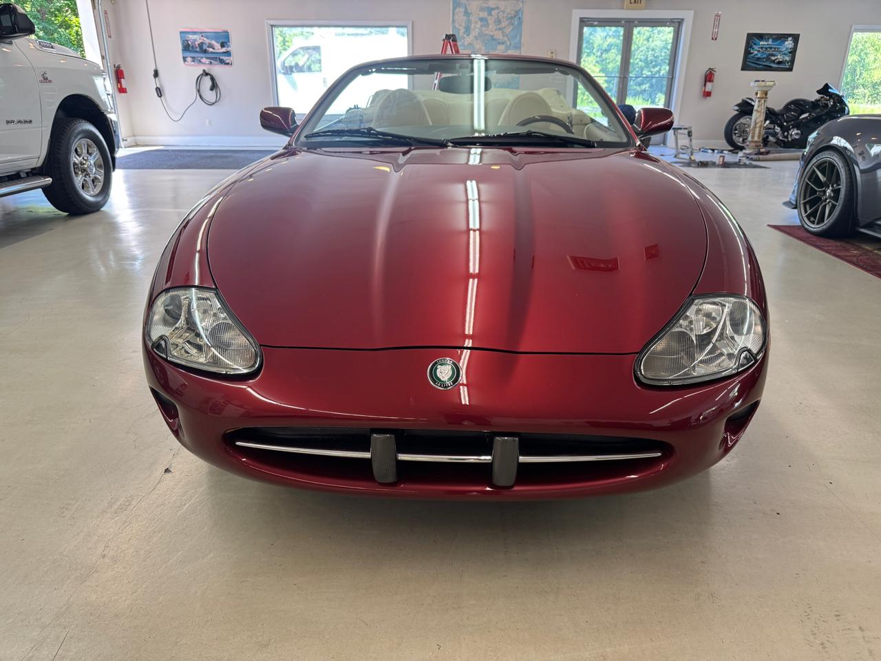 Jaguar XK8 Convertible 1997