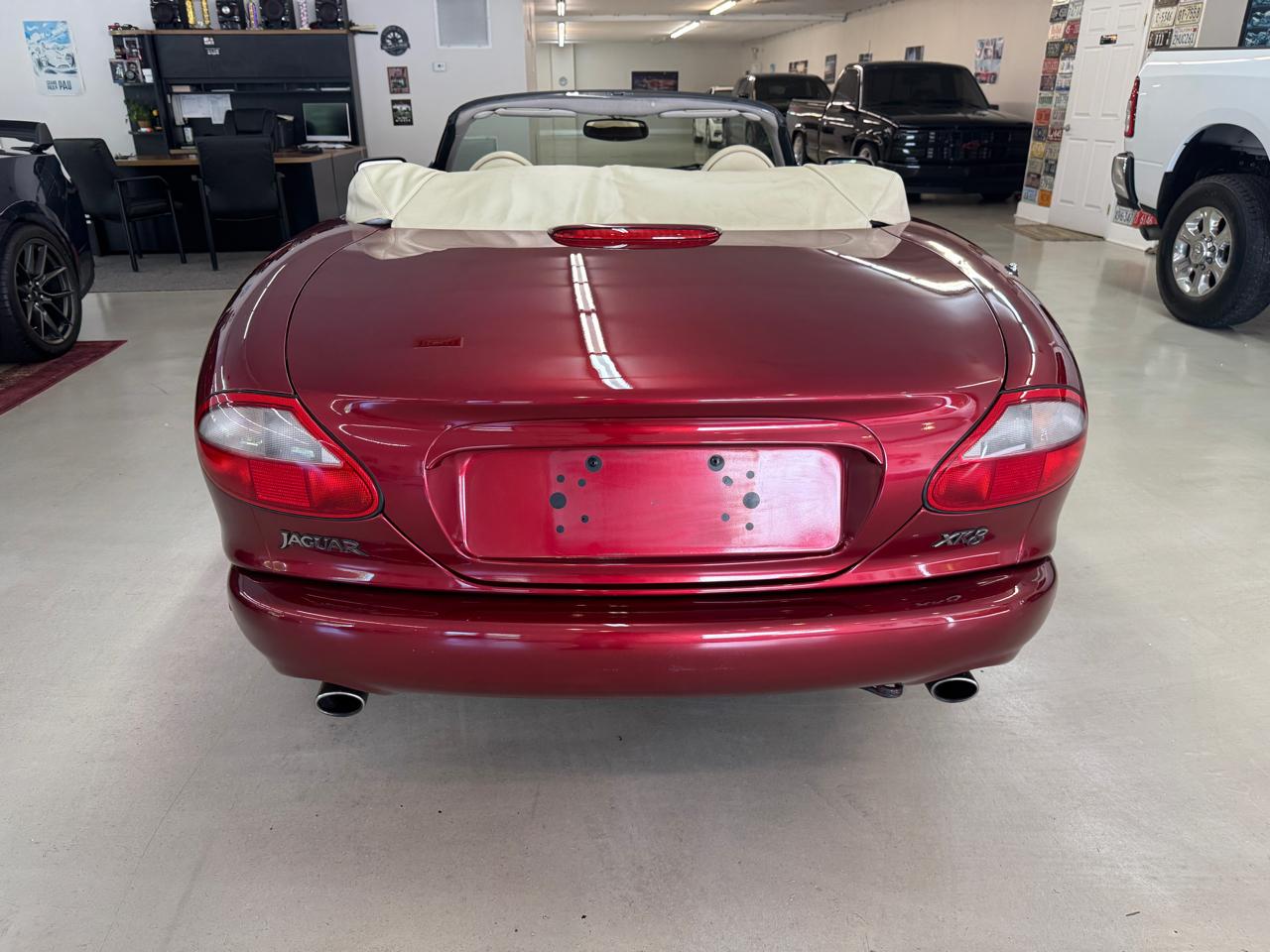 Jaguar XK8 Convertible 1997