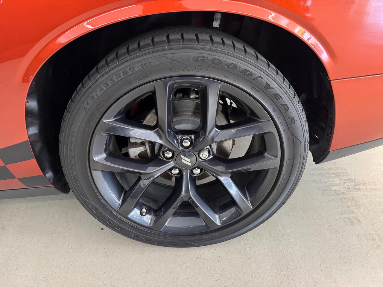 Dodge Challenger R/T Plus 2022