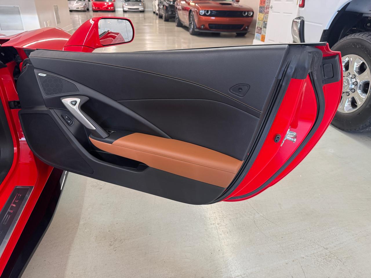 Chevrolet Corvette 2dr Stingray Conv w/2LT 2019