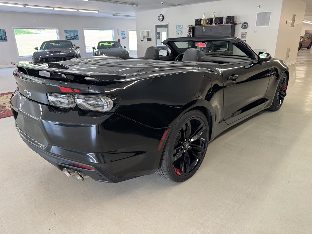 Chevrolet Camaro  2023