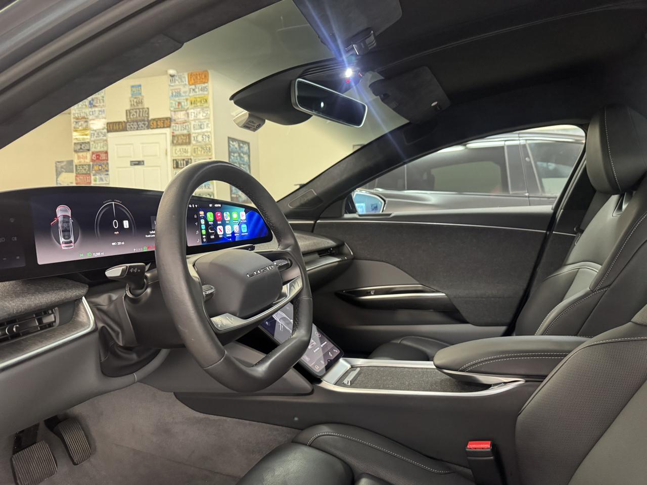 Lucid Air Touring 2024