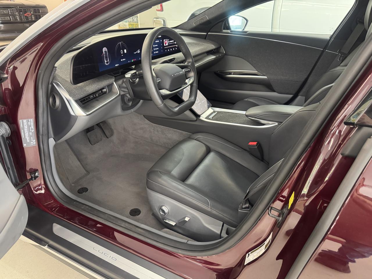 Lucid Air Touring 2024