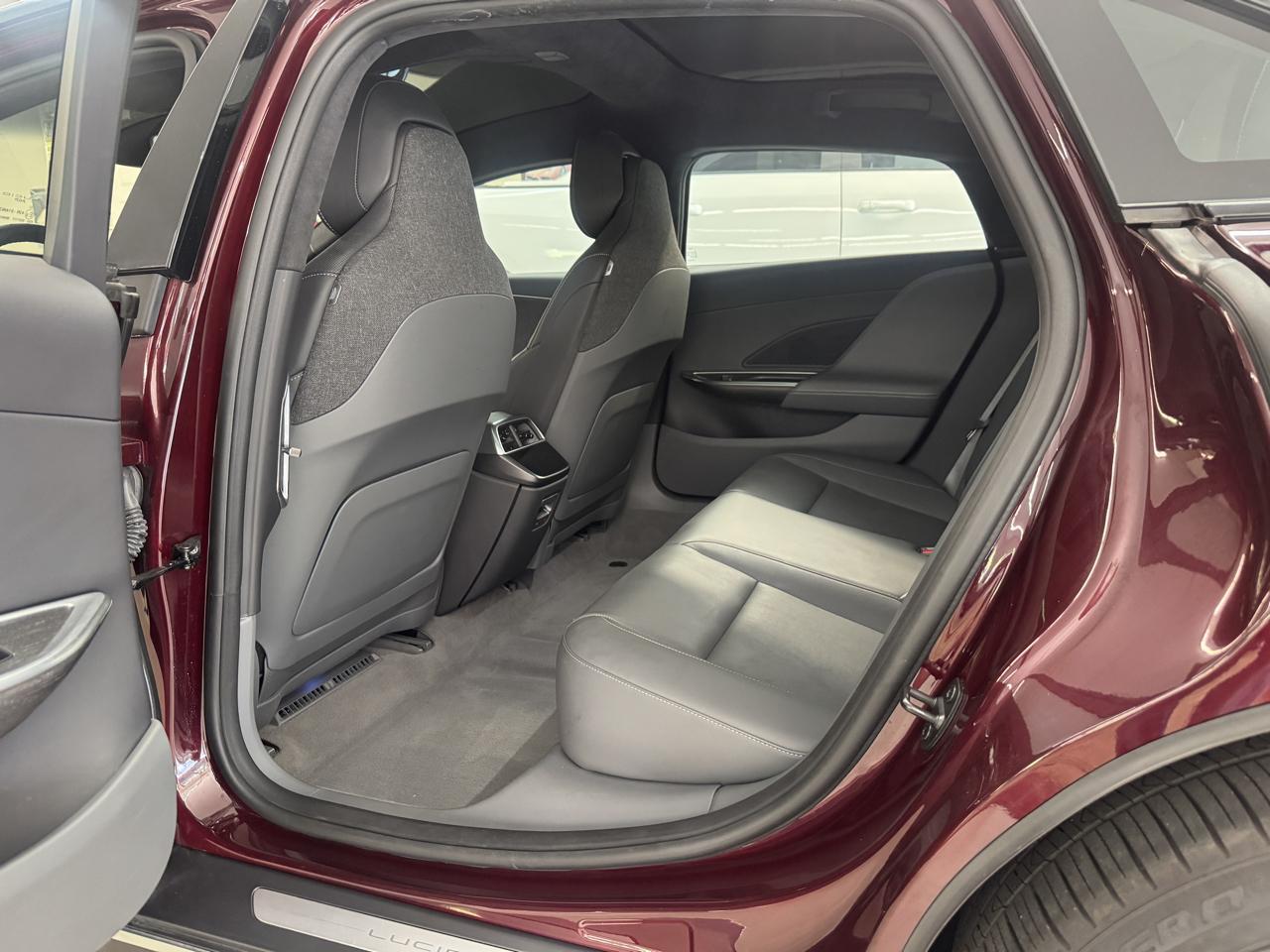 Lucid Air Touring 2024