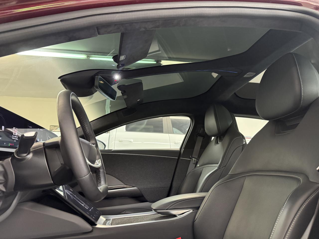 Lucid Air Touring 2024