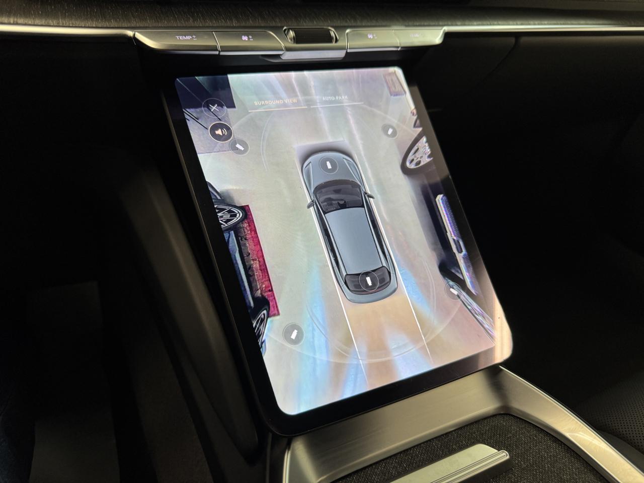 Lucid Air Touring 2024