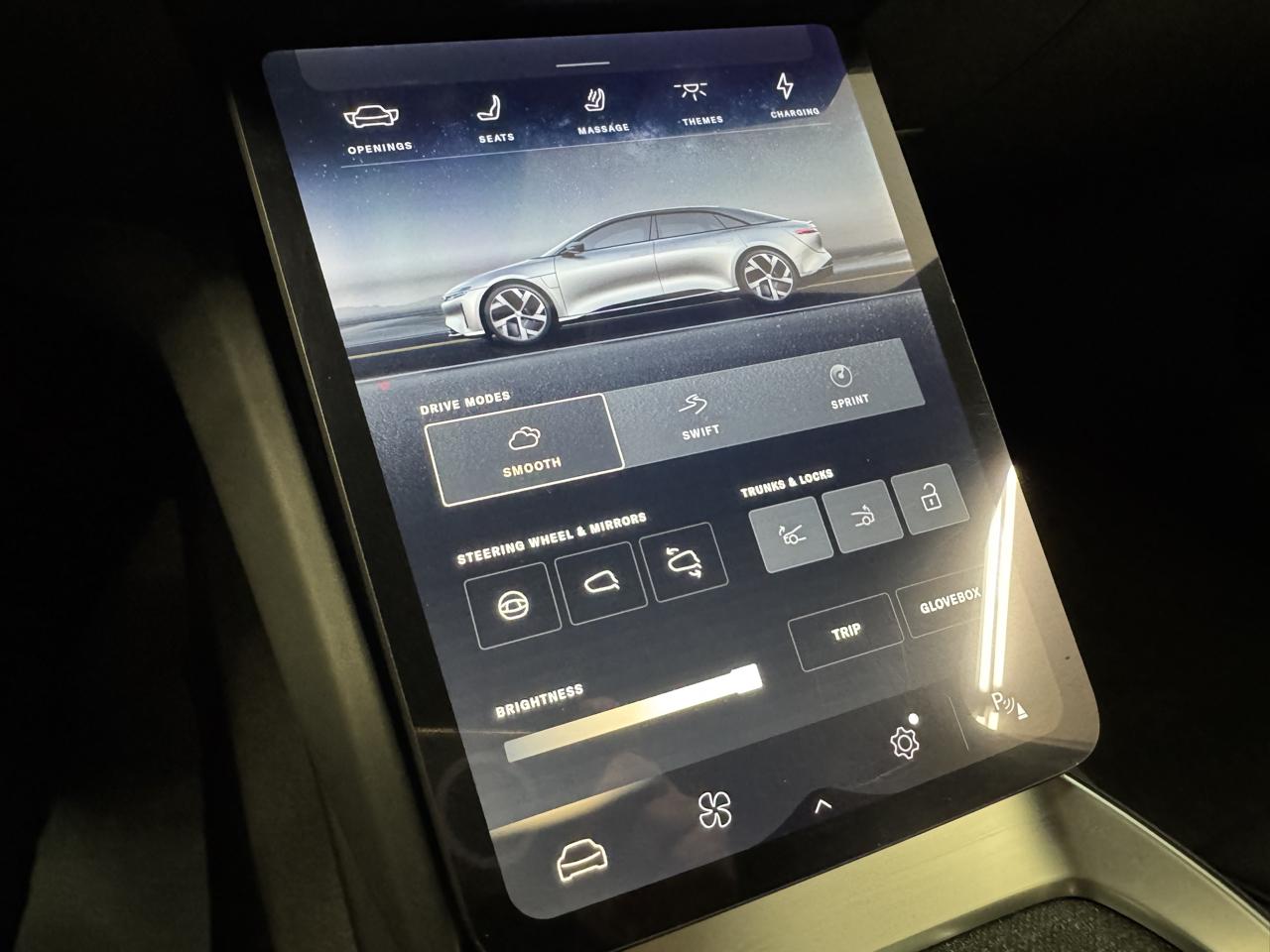 Lucid Air Touring 2024