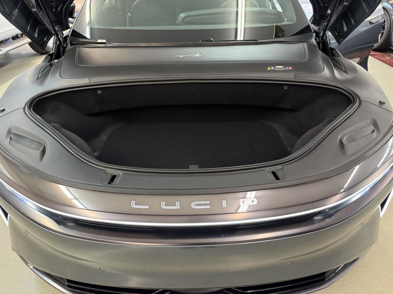 Lucid Air Touring 2024
