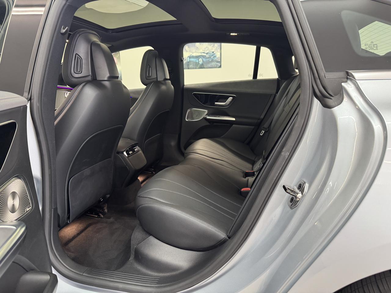 Mercedes-Benz EQE 350 4MATIC 2023