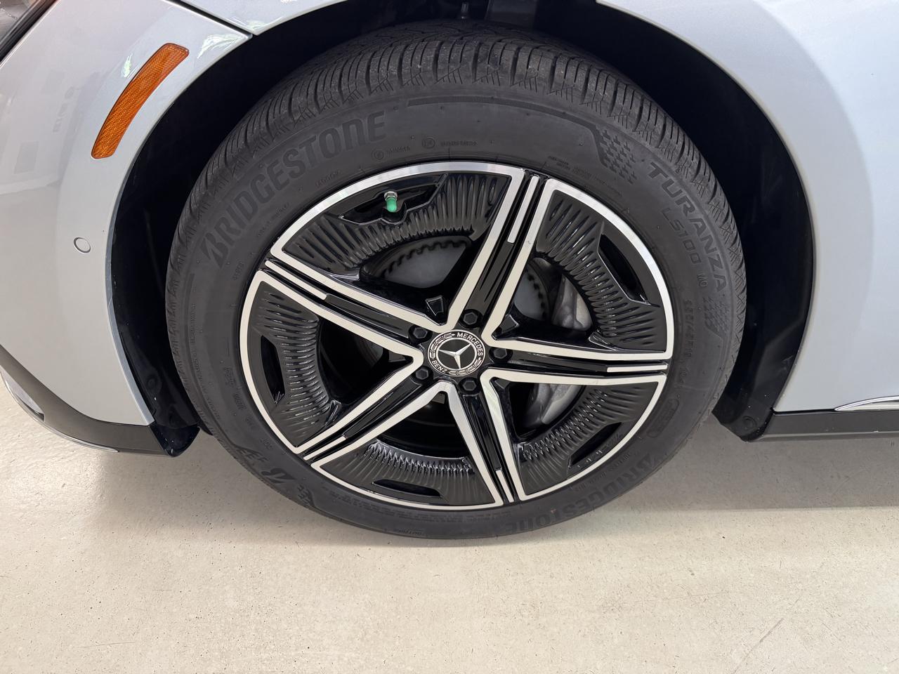 Mercedes-Benz EQE 350 4MATIC 2023