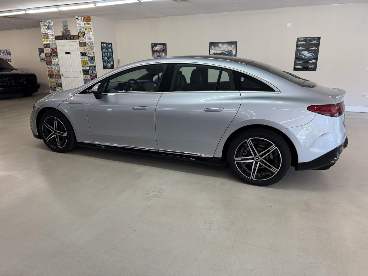 Mercedes-Benz EQE 350 4MATIC 2023