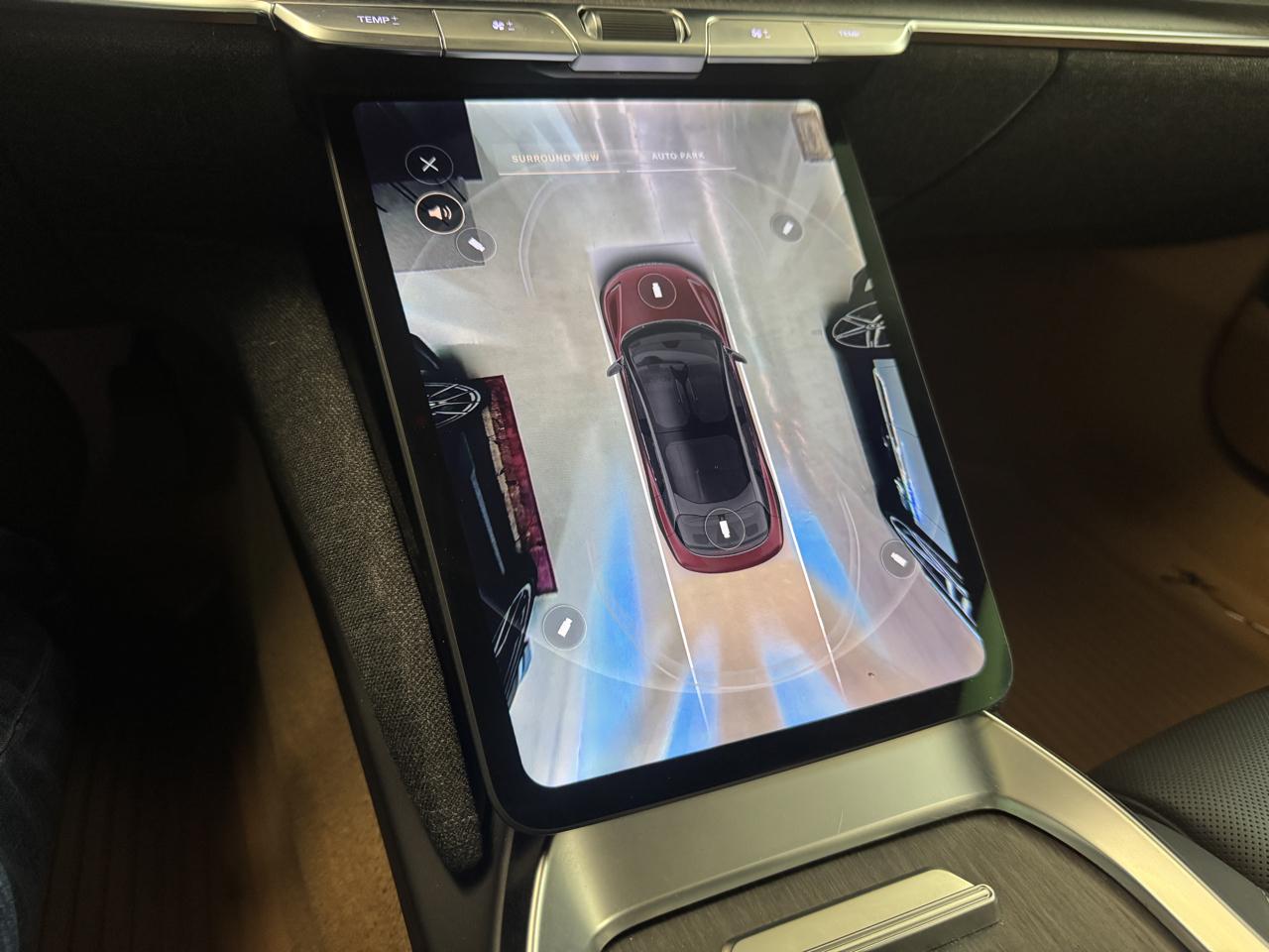 Lucid Air Touring 2025